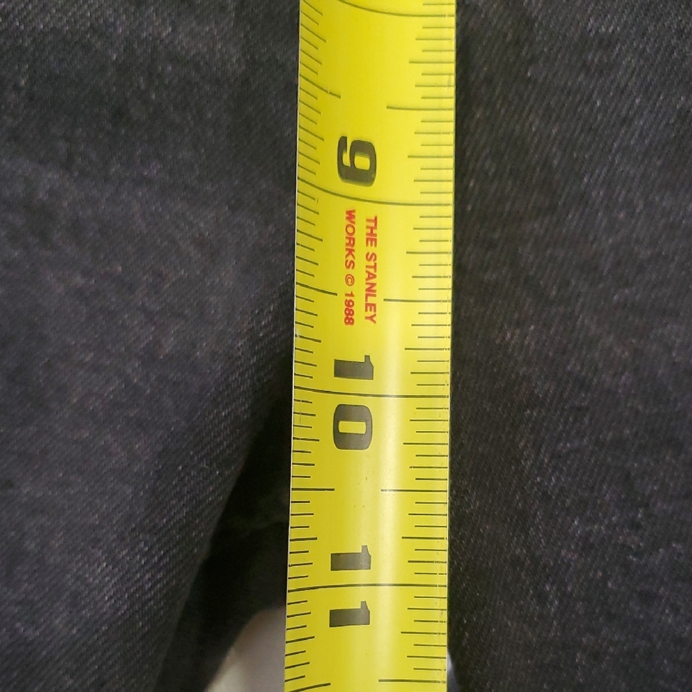 Zara Charcoal Distressed Crop Jeans - Picture 4 of 12